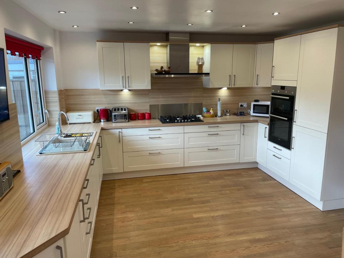 'Sounion' - Fabulous, Spacious Modern House With Large Private Garden In Leafy Lytham Lytham St Annes Exterior foto